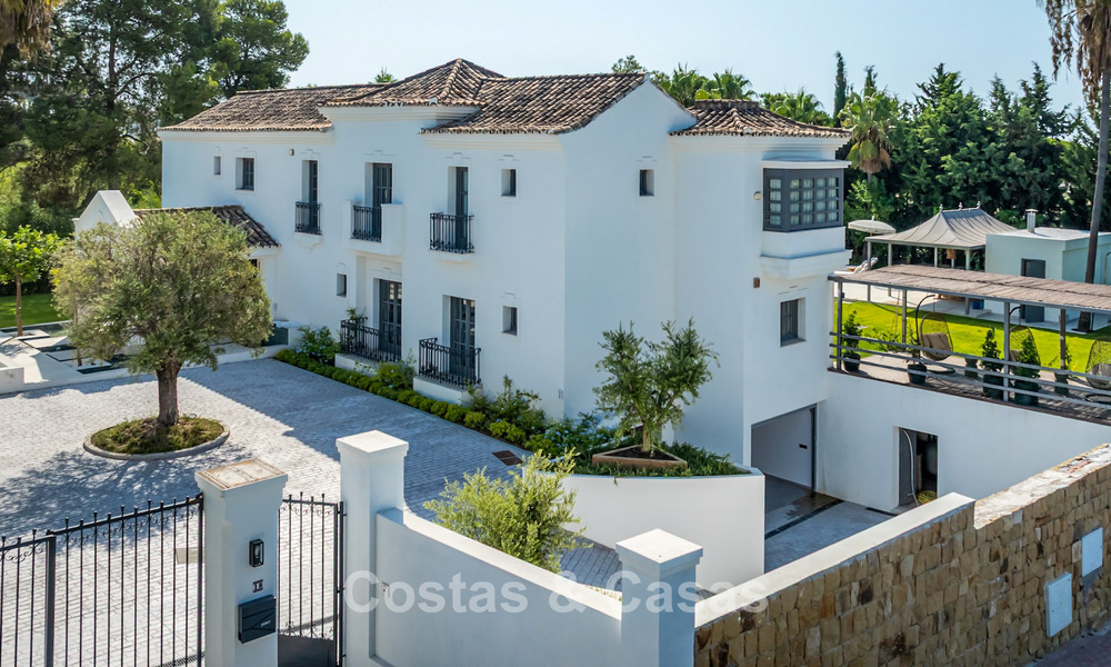 Magnifique villa de luxe à l'architecture andalouse intemporelle, à vendre sur le Nouveau Golden Mile, entre Marbella et Estepona 788323