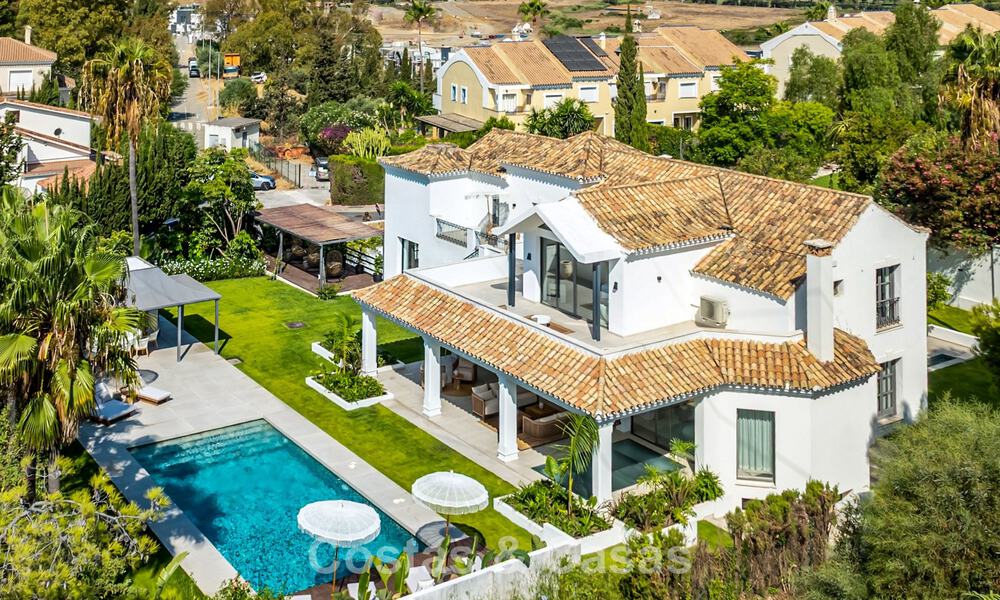 Magnifique villa de luxe à l'architecture andalouse intemporelle, à vendre sur le Nouveau Golden Mile, entre Marbella et Estepona 788326
