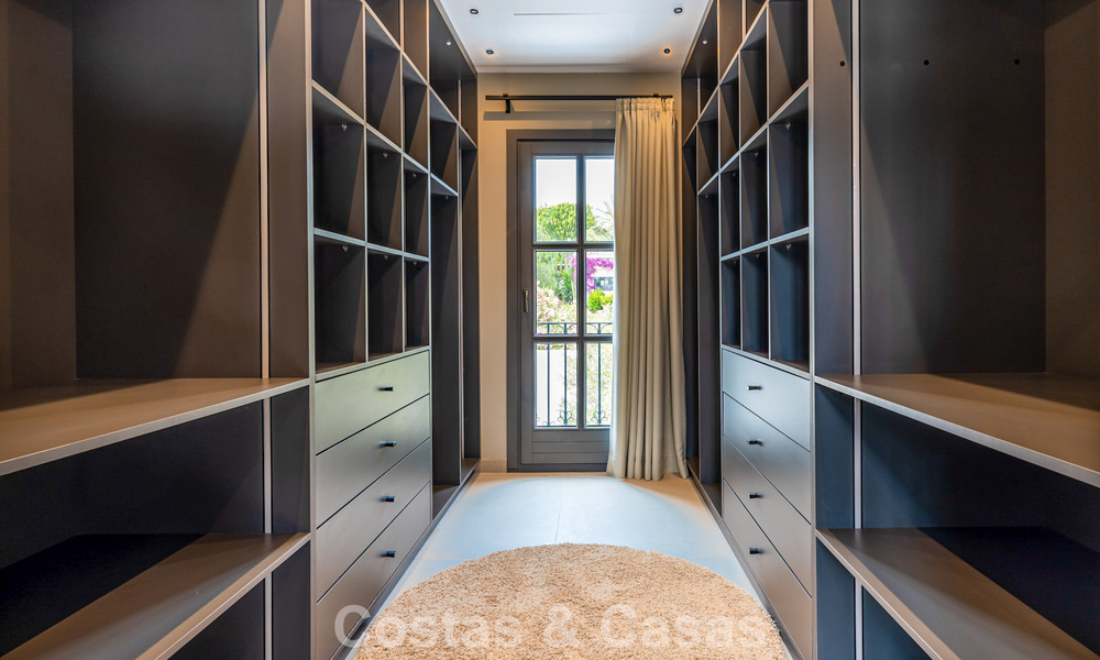 Magnifique villa de luxe à l'architecture andalouse intemporelle, à vendre sur le Nouveau Golden Mile, entre Marbella et Estepona 788352