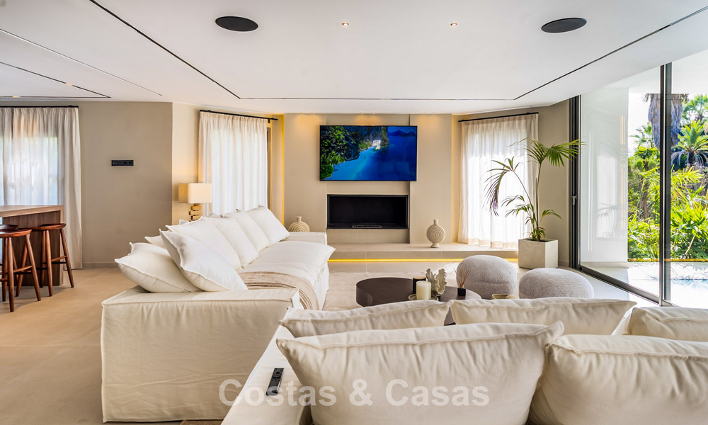 Magnifique villa de luxe à l'architecture andalouse intemporelle, à vendre sur le Nouveau Golden Mile, entre Marbella et Estepona 788377