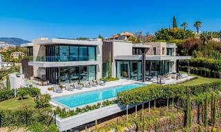 Villa de luxe haut de gamme avec vue panoramique sur la mer à vendre dans un complexe prestigieux, Benahavis - Marbella 788386 