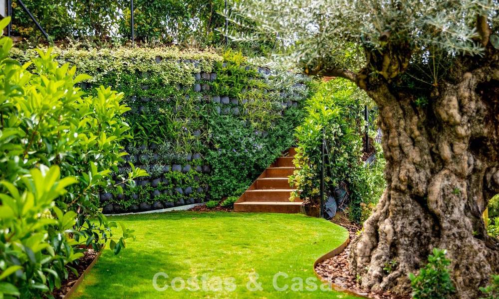 Villa de luxe haut de gamme avec vue panoramique sur la mer à vendre dans un complexe prestigieux, Benahavis - Marbella 788394