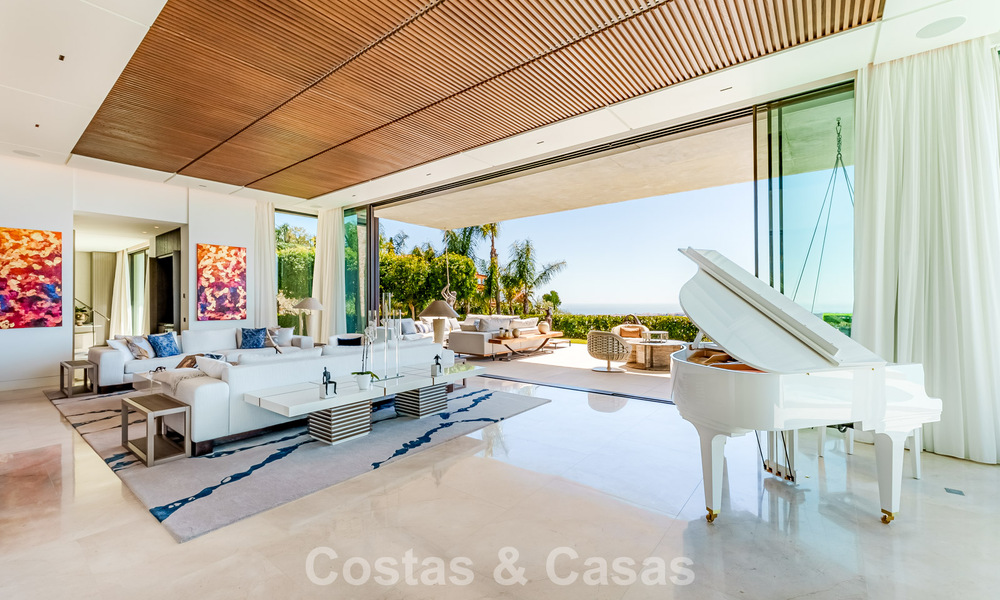 Villa de luxe haut de gamme avec vue panoramique sur la mer à vendre dans un complexe prestigieux, Benahavis - Marbella 788405