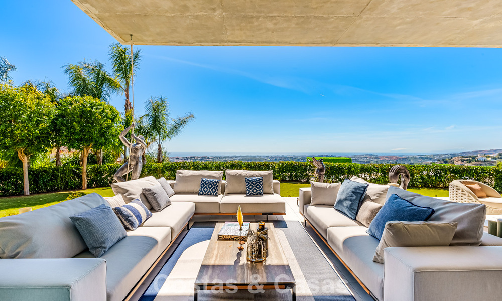 Villa de luxe haut de gamme avec vue panoramique sur la mer à vendre dans un complexe prestigieux, Benahavis - Marbella 788408