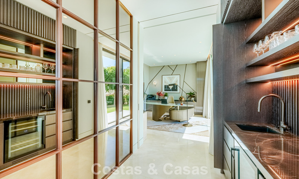 Villa de luxe haut de gamme avec vue panoramique sur la mer à vendre dans un complexe prestigieux, Benahavis - Marbella 788411