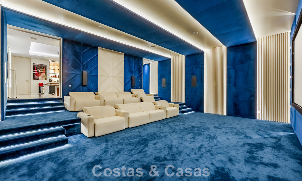 Villa de luxe haut de gamme avec vue panoramique sur la mer à vendre dans un complexe prestigieux, Benahavis - Marbella 788431