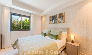 Villa de luxe élégamment rénovée à vendre dans un prestigieux quartier golfique de Nueva Andalucia, Marbella 788444 