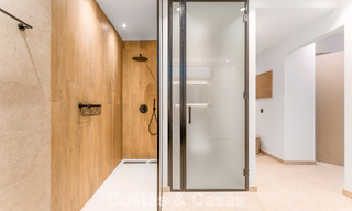 Villa de luxe élégamment rénovée à vendre dans un prestigieux quartier golfique de Nueva Andalucia, Marbella 788446 