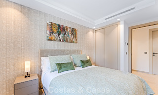 Villa de luxe élégamment rénovée à vendre dans un prestigieux quartier golfique de Nueva Andalucia, Marbella 788451 