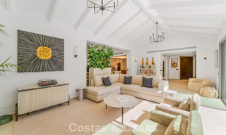 Villa de luxe élégamment rénovée à vendre dans un prestigieux quartier golfique de Nueva Andalucia, Marbella 788470 