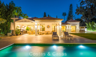 Villa de luxe élégamment rénovée à vendre dans un prestigieux quartier golfique de Nueva Andalucia, Marbella 788479 