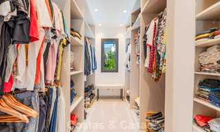 Villa de luxe élégamment rénovée à vendre dans un prestigieux quartier golfique de Nueva Andalucia, Marbella 788488 