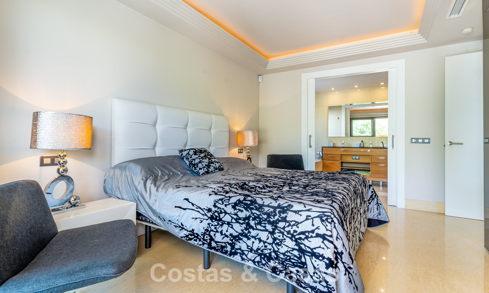 Appartement contemporain avec grande terrasse d'angle à vendre à Marbella - Benahavis 788706