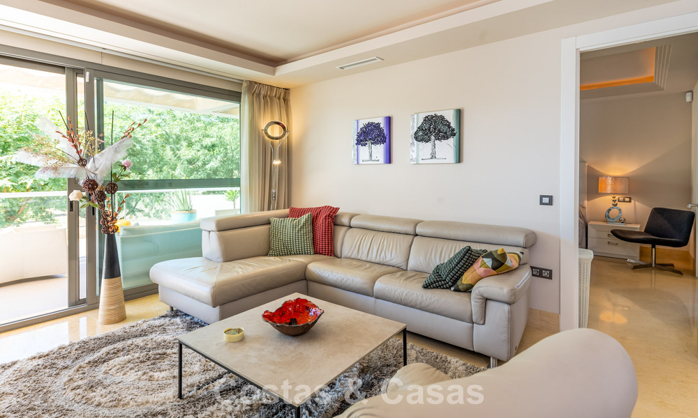 Appartement contemporain avec grande terrasse d'angle à vendre à Marbella - Benahavis 788718