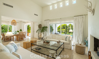 Villa espagnole moderne, prête à emménager, à vendre, entourée de parcours de golf de renom sur la Costa del Sol 788274 