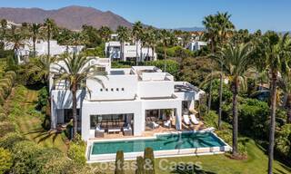 Villa espagnole moderne, prête à emménager, à vendre, entourée de parcours de golf de renom sur la Costa del Sol 788289 