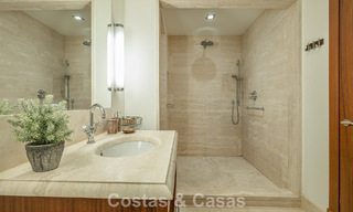 Villa espagnole moderne, prête à emménager, à vendre, entourée de parcours de golf de renom sur la Costa del Sol 788299 