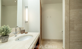 Villa espagnole moderne, prête à emménager, à vendre, entourée de parcours de golf de renom sur la Costa del Sol 788310 