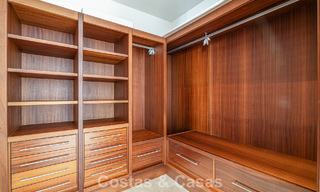 Villa espagnole moderne, prête à emménager, à vendre, entourée de parcours de golf de renom sur la Costa del Sol 788316 