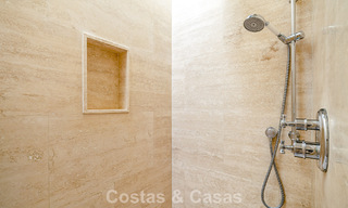 Villa espagnole moderne, prête à emménager, à vendre, entourée de parcours de golf de renom sur la Costa del Sol 788318 