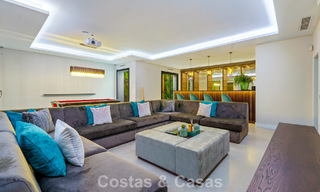 Villa exclusive avec vue mer à vendre dans une urbanisation sécurisée à La Quinta, Marbella - Benahavis 788546 