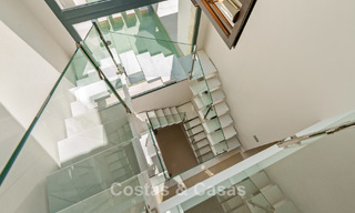 Villa exclusive avec vue mer à vendre dans une urbanisation sécurisée à La Quinta, Marbella - Benahavis 788583 