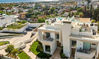 Maison avec vue panoramique sur la mer à vendre dans un complexe résidentiel sécurisé à Nueva Andalucia, Marbella 788605 