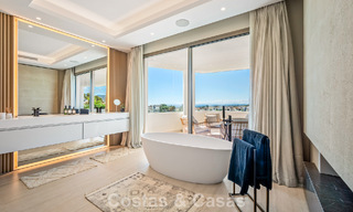 Maison avec vue panoramique sur la mer à vendre dans un complexe résidentiel sécurisé à Nueva Andalucia, Marbella 788620 