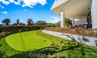 Maison avec vue panoramique sur la mer à vendre dans un complexe résidentiel sécurisé à Nueva Andalucia, Marbella 788642 