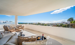 Maison avec vue panoramique sur la mer à vendre dans un complexe résidentiel sécurisé à Nueva Andalucia, Marbella 788647 