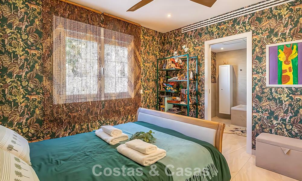 Spacieuse villa de style méditerranéen à vendre dans le quartier résidentiel prisé de Benahavis à Marbella 788680