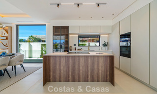 Villa de luxe contemporaine, prête à emménager, à vendre à quelques pas de la plage et du centre-ville de San Pedro - Marbella 788831 