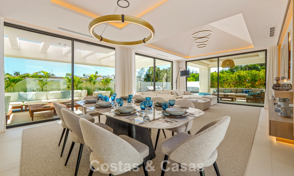 Villa de luxe contemporaine, prête à emménager, à vendre à quelques pas de la plage et du centre-ville de San Pedro - Marbella 788836