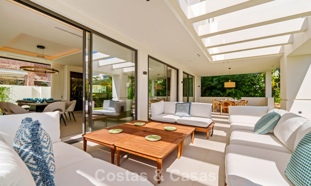 Villa de luxe contemporaine, prête à emménager, à vendre à quelques pas de la plage et du centre-ville de San Pedro - Marbella 788844