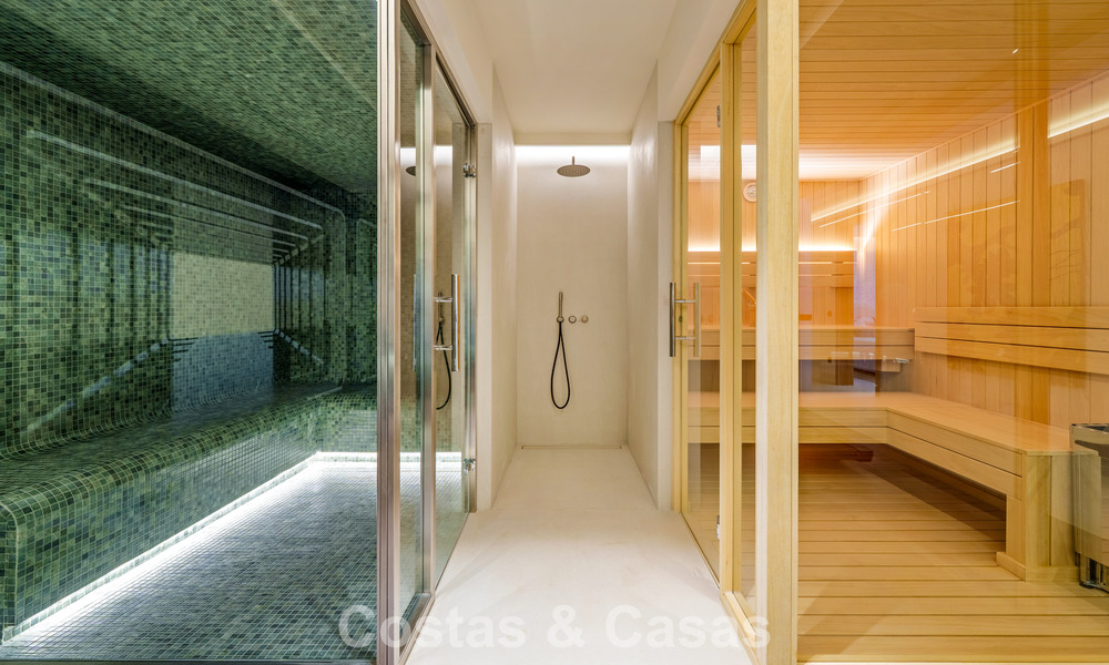 Villa de luxe contemporaine, prête à emménager, à vendre à quelques pas de la plage et du centre-ville de San Pedro - Marbella 788851