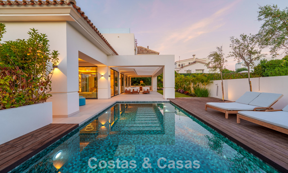 Villa de luxe contemporaine, prête à emménager, à vendre à quelques pas de la plage et du centre-ville de San Pedro - Marbella 788858