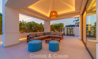 Villa de luxe contemporaine, prête à emménager, à vendre à quelques pas de la plage et du centre-ville de San Pedro - Marbella 788861 