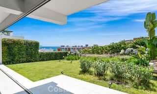 Appartement moderne avec jardin privatif et vue mer partielle à vendre à Estepona 789797 