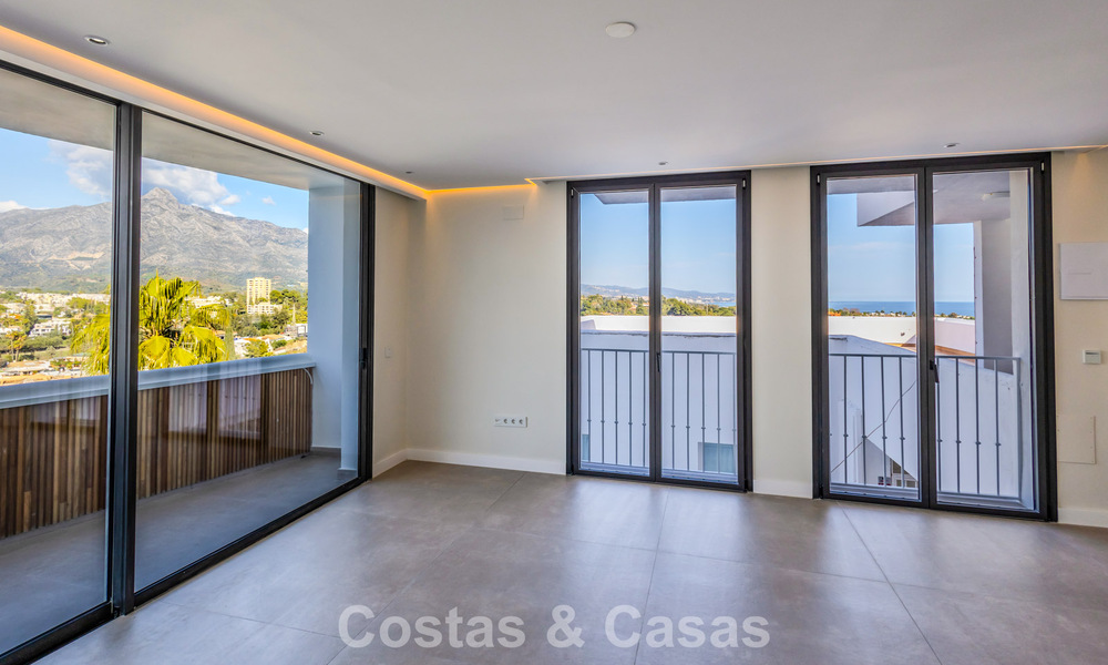 Appartement de standing entièrement rénové à vendre à deux pas de toutes les commodités à Nueva Andalucia, Marbella 789709