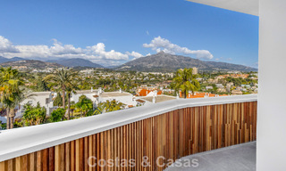 Appartement de standing entièrement rénové à vendre à deux pas de toutes les commodités à Nueva Andalucia, Marbella 789725 