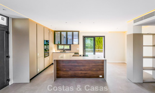 Appartement de standing entièrement rénové à vendre à deux pas de toutes les commodités à Nueva Andalucia, Marbella 789734 