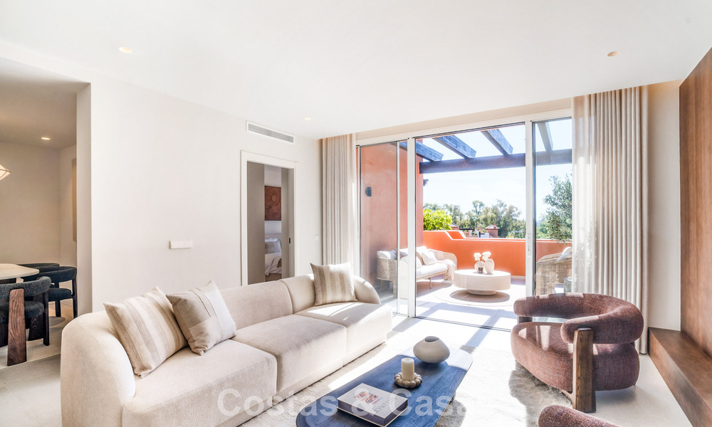 Penthouse duplex de style andalou avec intérieur contemporain à vendre à Nueva Andalucia, Marbella 789808