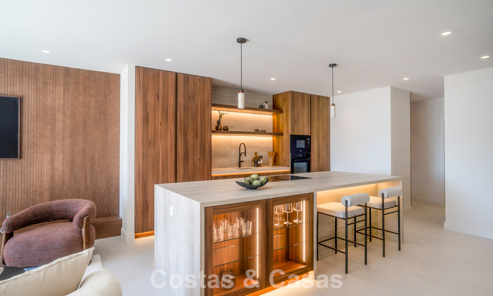Penthouse duplex de style andalou avec intérieur contemporain à vendre à Nueva Andalucia, Marbella 789816