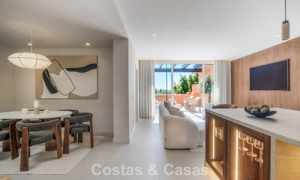 Penthouse duplex de style andalou avec intérieur contemporain à vendre à Nueva Andalucia, Marbella 789819