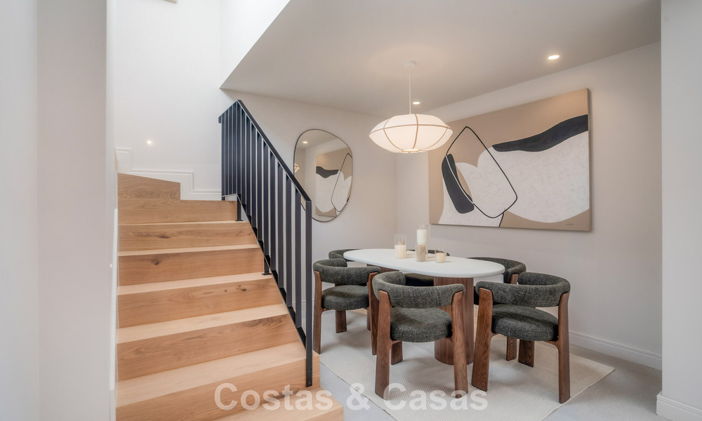 Penthouse duplex de style andalou avec intérieur contemporain à vendre à Nueva Andalucia, Marbella 789821