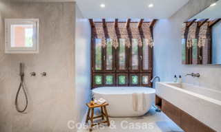 Penthouse duplex de style andalou avec intérieur contemporain à vendre à Nueva Andalucia, Marbella 789828 