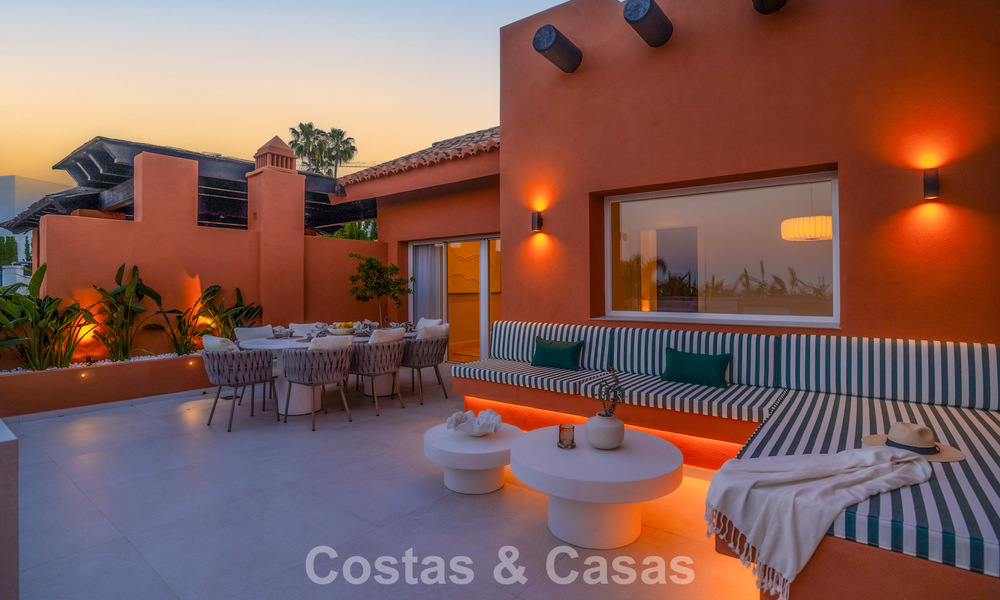 Penthouse duplex de style andalou avec intérieur contemporain à vendre à Nueva Andalucia, Marbella 789841