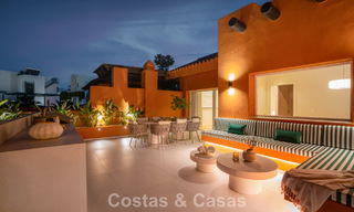 Penthouse duplex de style andalou avec intérieur contemporain à vendre à Nueva Andalucia, Marbella 789843 