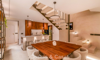 Penthouse duplex moderne et rénové avec vue sur la mer à vendre à proximité de Puerto Banús, Marbella 789132 