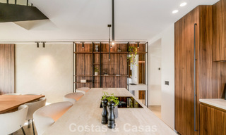 Penthouse duplex moderne et rénové avec vue sur la mer à vendre à proximité de Puerto Banús, Marbella 789136 